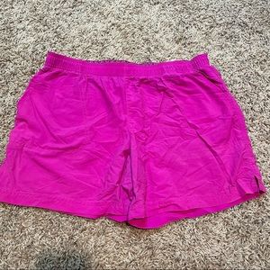 Women’s Columbia sandy river shorts size M